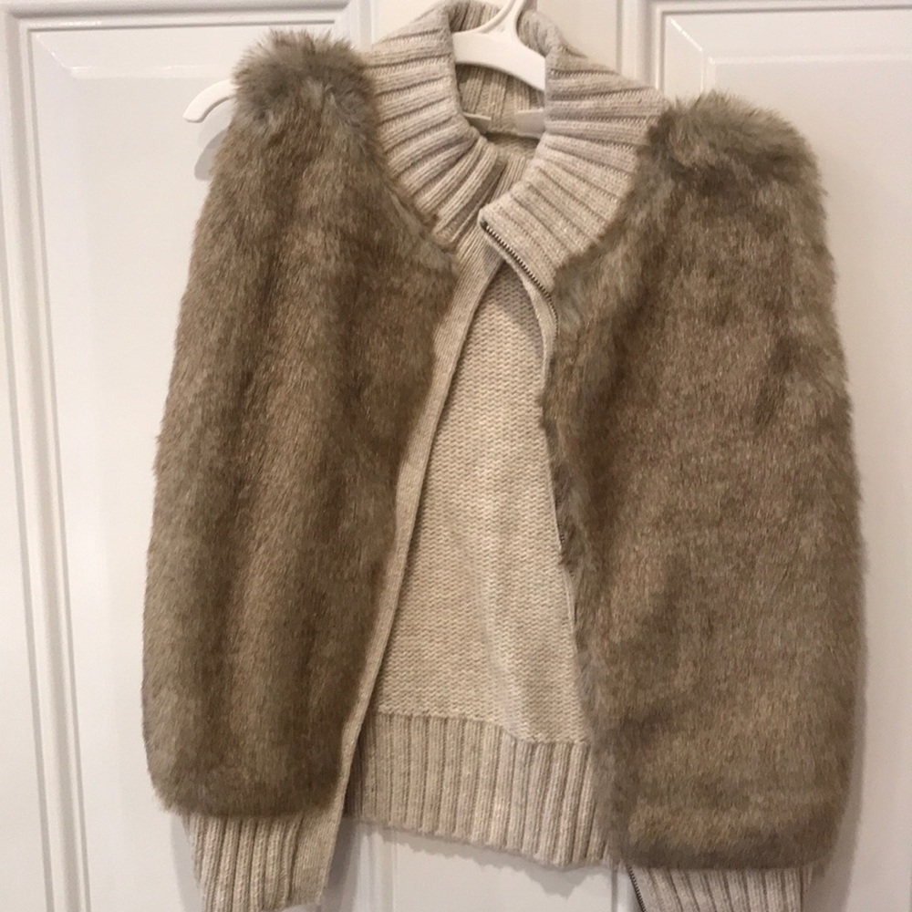 Fur vest